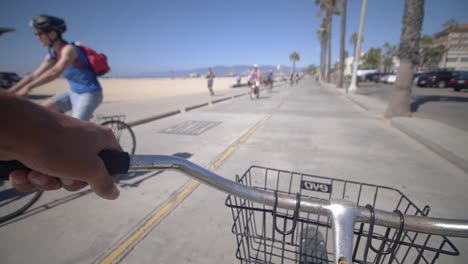 cycling along venice beach la 07