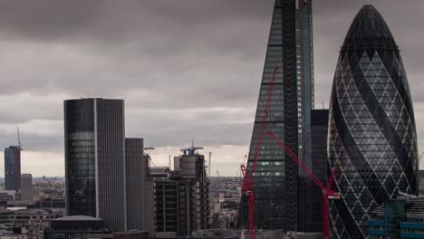 London-Moody-Skyline-4K-00