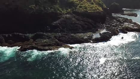 aerial shot of mermaid pool in new zealand