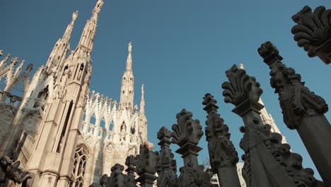 sculptures saints and martyrs decorating the cathedral milan duomo di milano