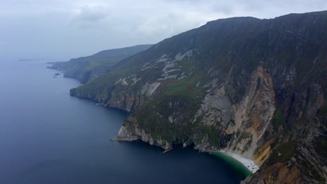 Slieve-League-Cliffs,-Carrick,-Grafschaft-Donegal,-Irland