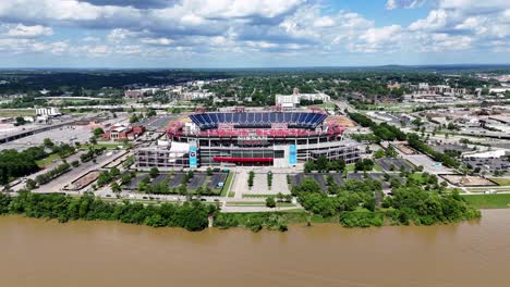 wide rotating aerial shot of the titians nissan stadium.