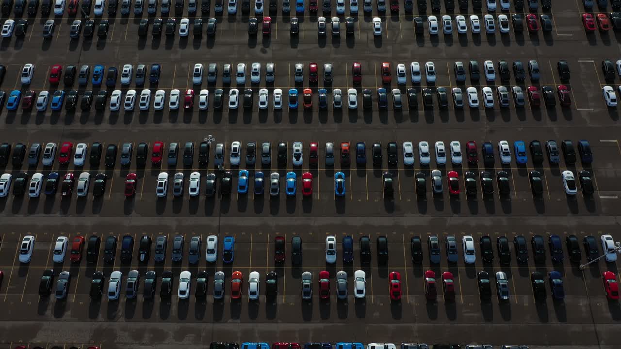 자동차 공장 틸트 업 공개