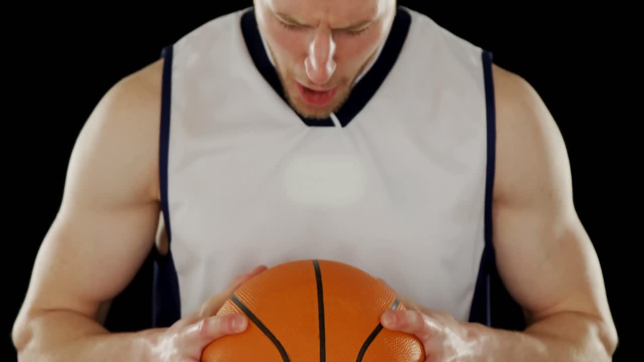 여자 발레 댄서 가 보행 도로 에서 공연 하는 4k