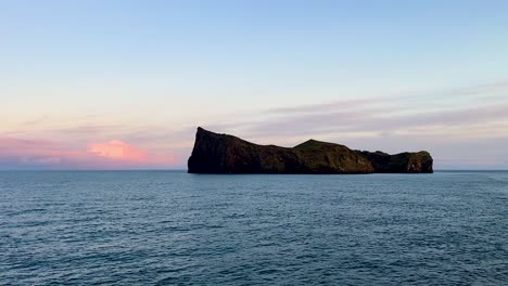 Archipiélago-De-Las-Islas-Westman-En-La-Costa-Sur-De-Islandia