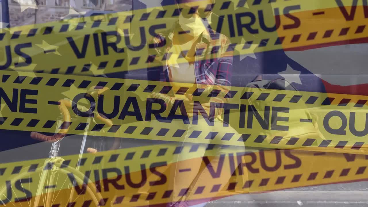 노란색 경찰 테이프와 미국  ⁇ 발이 스마트폰을 사용하는 얼굴 마스크를 쓰고 있는 여성을 향해 흔들리고 있습니다.