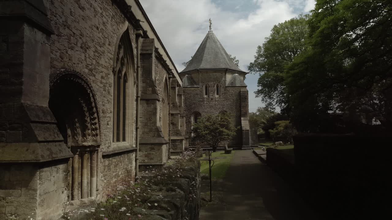 algún tiempo pasado en una catedral