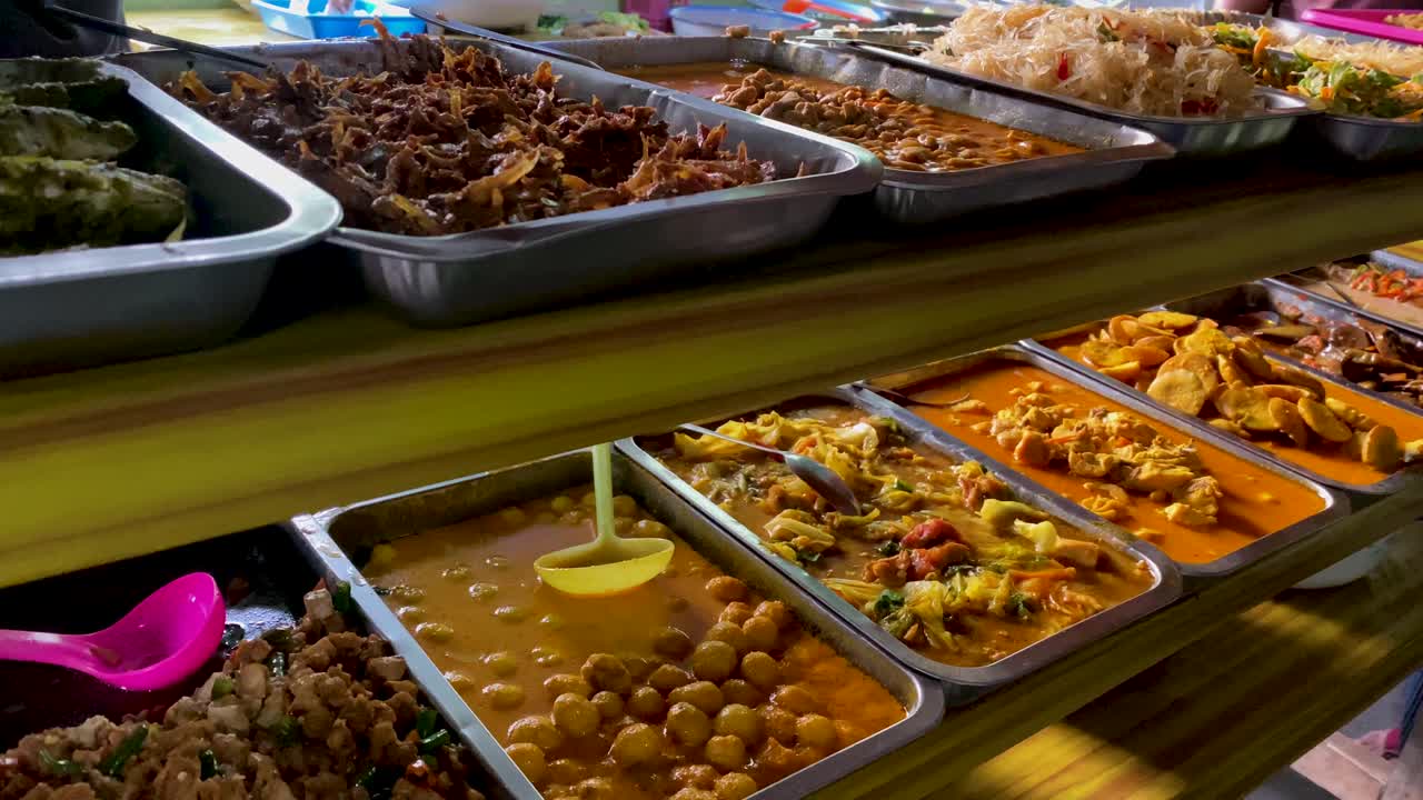 Indonesian street food Warteg or &amp;quot;Warung Tegal