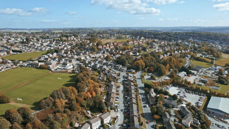 Luftpanoramablick-Auf-Wohnhäuser-In-Städtischer-Nachbarschaft