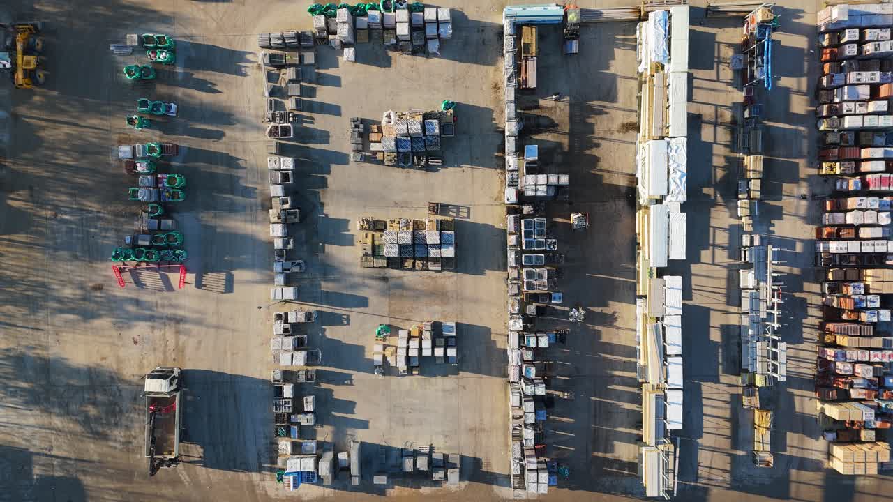 imágenes aéreas de drones aéreos de industrias, comerciales, patios