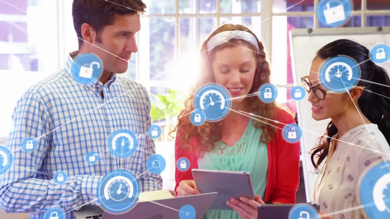 animación de la red de conexiones entre diversas personas de negocios en la oficina