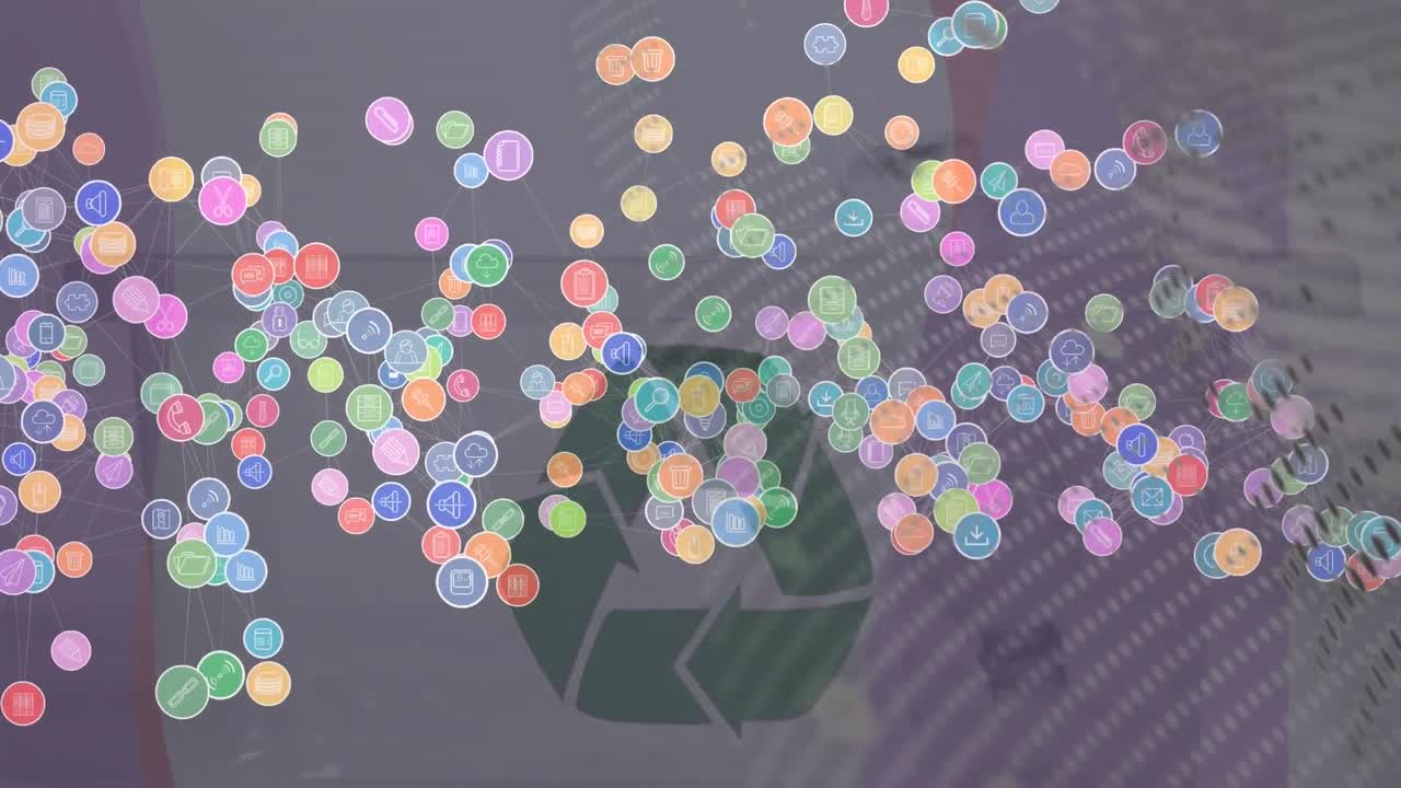 플라스틱 병 위에 아이콘의 애니메이션과 재활용 표지판