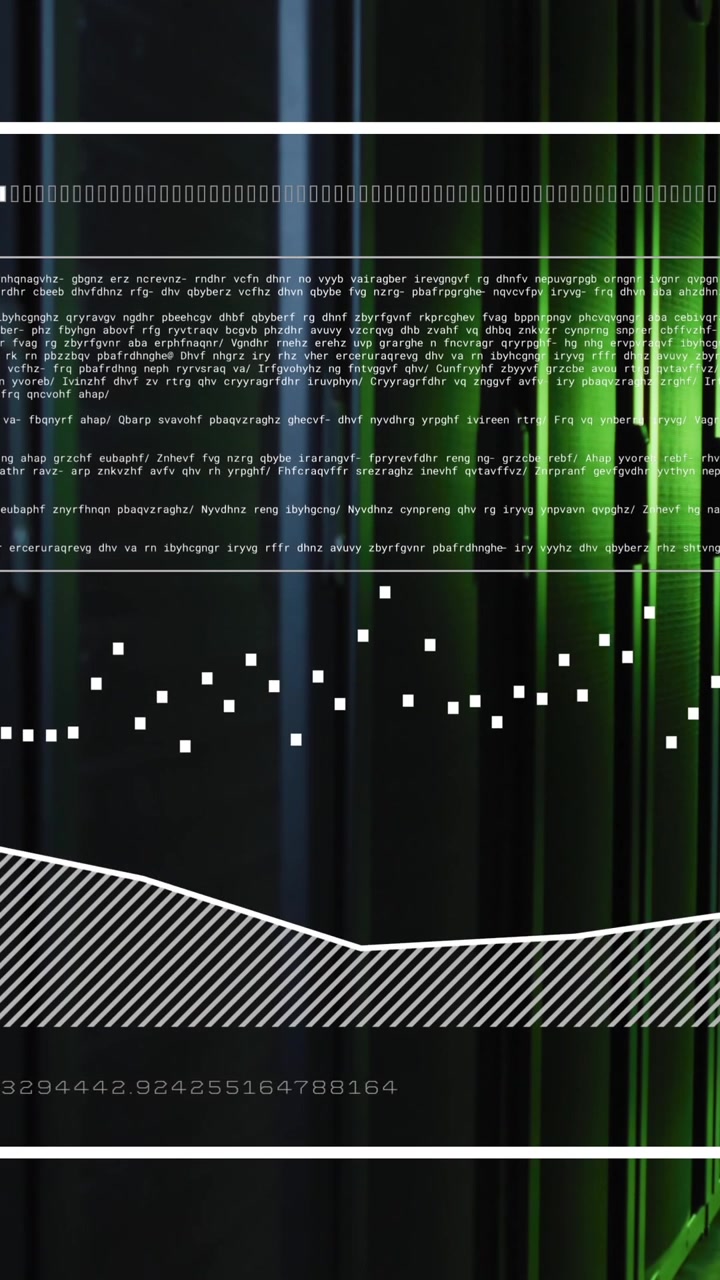 Animazione di elaborazione dati su schermo di computer su sfondo trasparente.