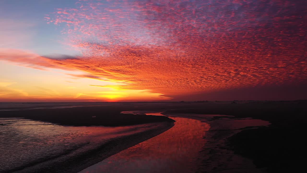 Right to left motion pan Red Creek Aerial drone footage Mavic 2 Pro 60fps