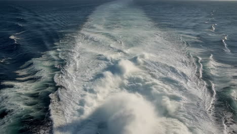 wake of a boat in the ocean