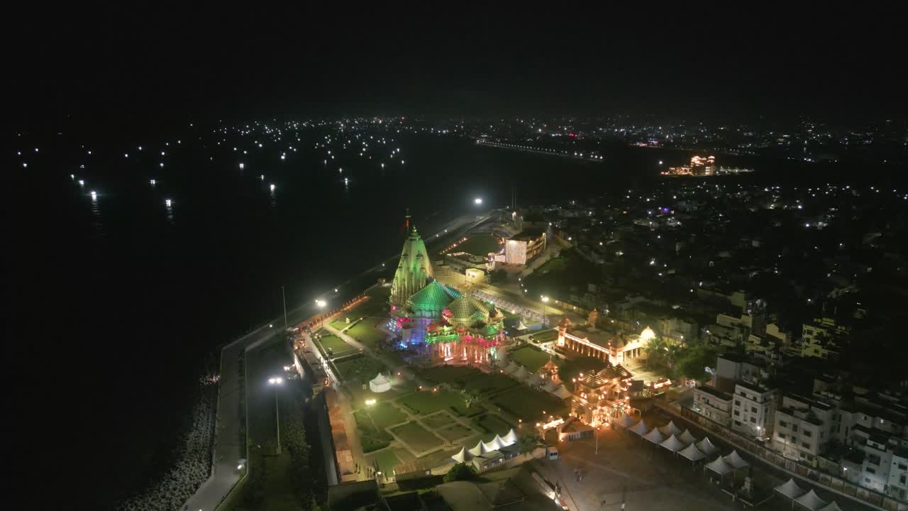 12 Jyotirlingas in India, Temples of Lord Shiva, indian temple architecture, Somnath Temple Aerial view