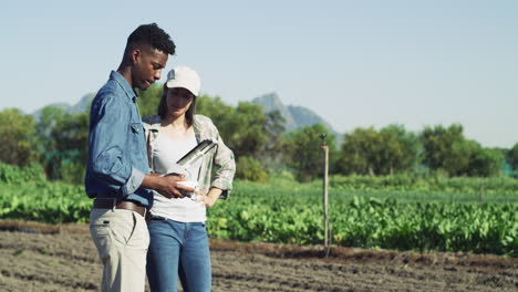 This-is-how-technology-helps-farming-today