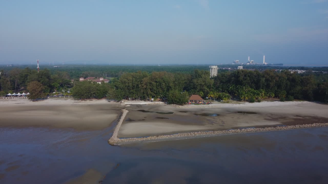 바간 라랑 해변, 말레이시아의 공중 무인 항공기보기