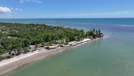 Beach-Scene-In-Porto-Seguro-Bahia-Brazil