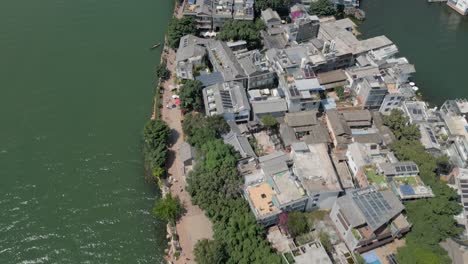 Un-Dron-Cinematográfico-Revela-Imágenes-De-La-Antigua-Ciudad-De-Xi-Zhou-En-Dali,-Yunnan,-China.