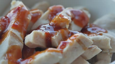 grilled chicken with sauce