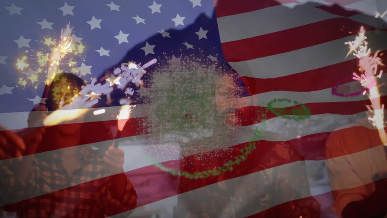 Celebrazione che mostra quattro amici che accendono stelle filanti su un tetto, con l'aggiunta di una sovrapposizione di bandiera e fuochi d'artificio.