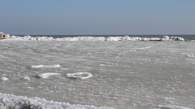 Mare e ghiaccio. Mare d'inverno