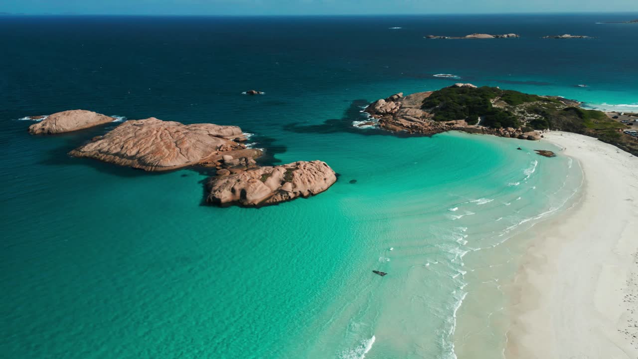 서부 오스트레일리아 에스페란스 근처 에 있는 트와일라이트 비치 주위 의 공중 도