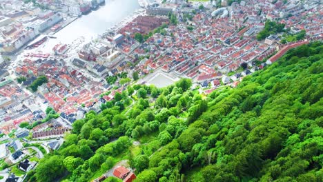 Bergen-Es-Una-Ciudad-Y-Municipio-De-Hordaland,-En-La-Costa-Oeste-De-Noruega.-Bergen-Es-La-Segunda-Ciudad-Más-Grande-De-Noruega.