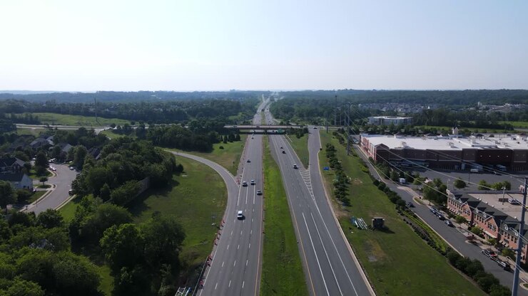 Excellent Aerial View Of Cars Driving Down Route 7 In Leesburg, Virginia