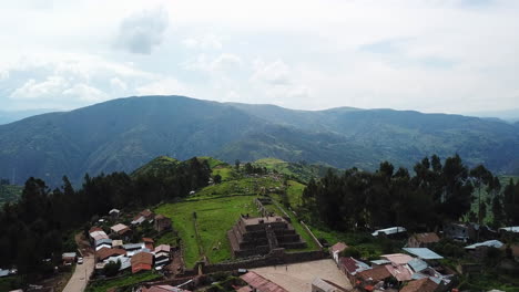 ruinas antiguas en ayacucho perú tiro con drones