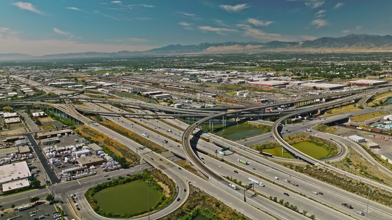 Aerial view of a multiple lane highway leading to downtown