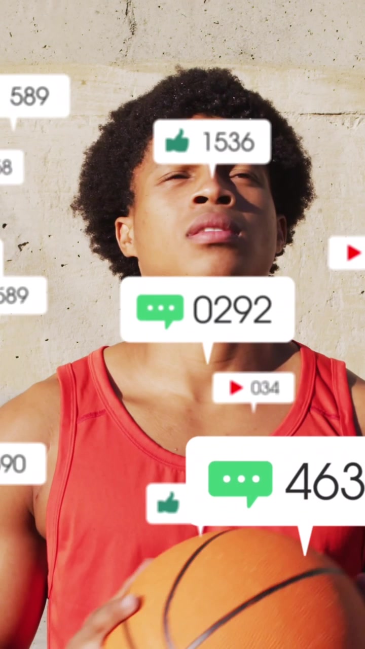 Animation af flere notifikationsbjælker over basketballspiller, der jonglerer med bolden