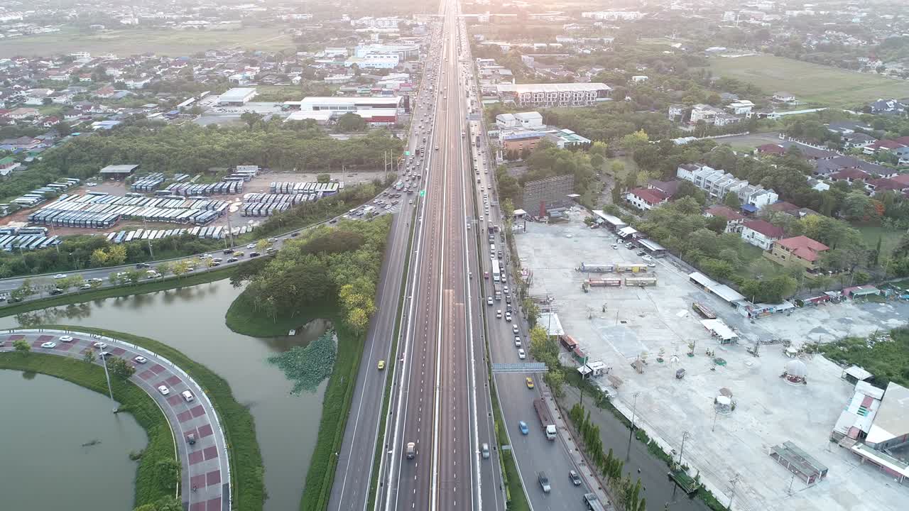 항공상 도시 교통 교차로 도로 무한 표지판