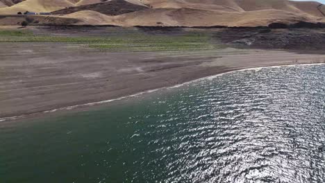 san luis san reservoir state park water area, empty