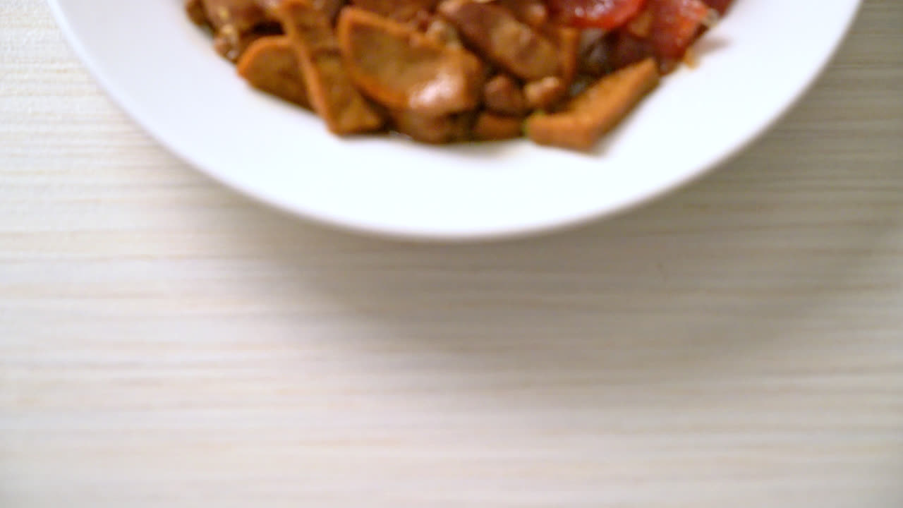 fideos de arroz al vapor chinos - estilo de comida asiática