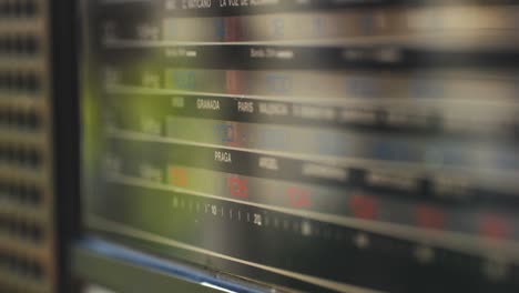 Old Retro AM FM Radio with tubes, Hand Changing stations , bulb vintage music player.