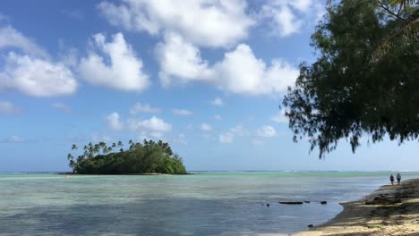 landscape view of muri lagoon rarotonga cook islands