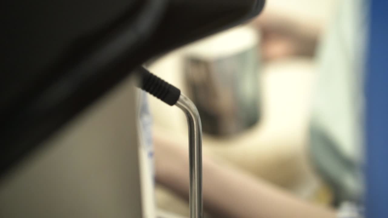 라테 아트를 준비하는 것