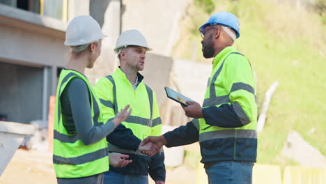 construction team meeting