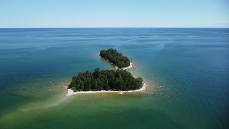 Aerial-Lake-Huron-Islands-Summer