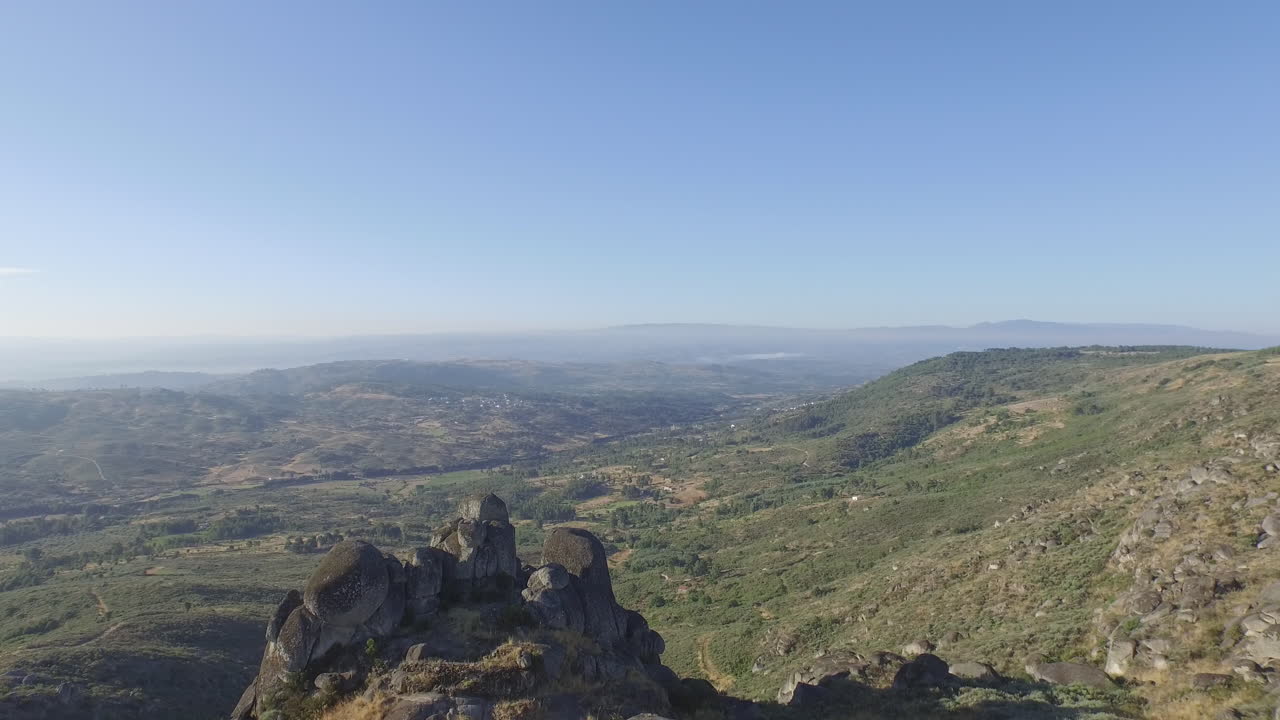 increíble vista de un valle en el norte de portugal
