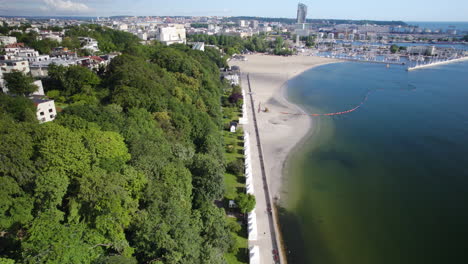 découverte d'une cité balnéaire