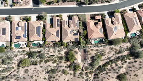 Lowering-aerial-view-of-the-Vistancia-planned-community-in-Peoria,-Arizona