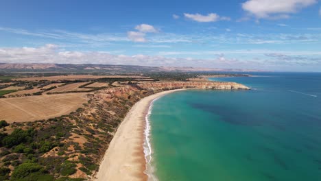 Eine-Drohnenansicht-Von-Maslin-Beach-In-Südaustralien