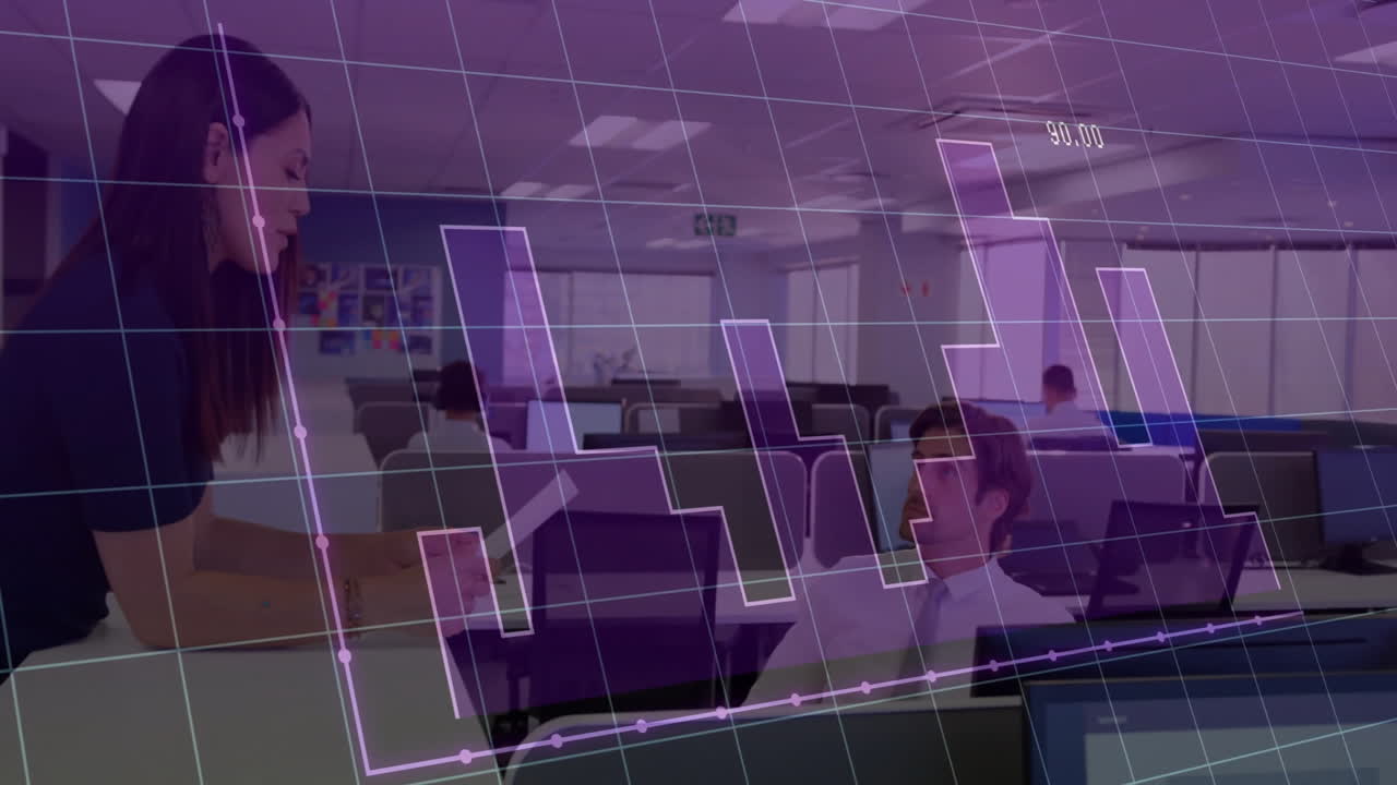 графическая анимация играет над офисными работниками, обсуждающими свои столы в офисе.