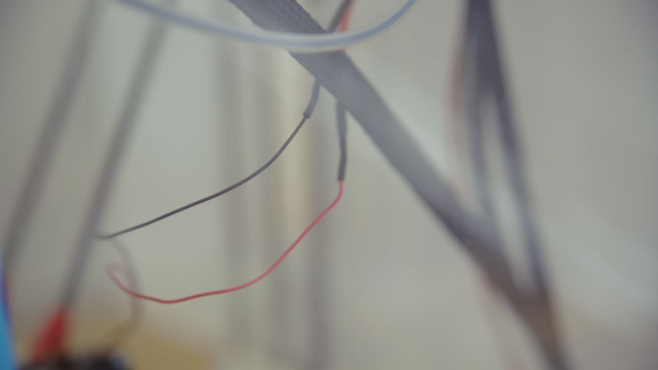 macro shot 3d printer parts axis gear cables working daylight