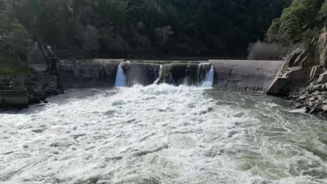 Big-Bend-Damm-Am-Feather-River,-Oroville