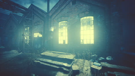Beängstigende-Verlassene-Fabrik-In-Der-Nacht