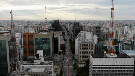 Drone-shot-over-a-calm-street-of-downtown-Sao-Paulo,-in-Brazil,-South-America